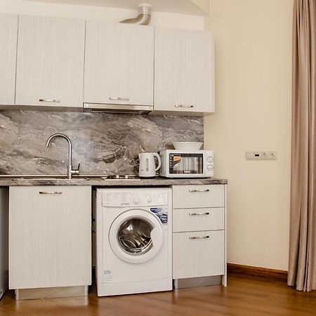 D&H Group Yerevan Exterior foto