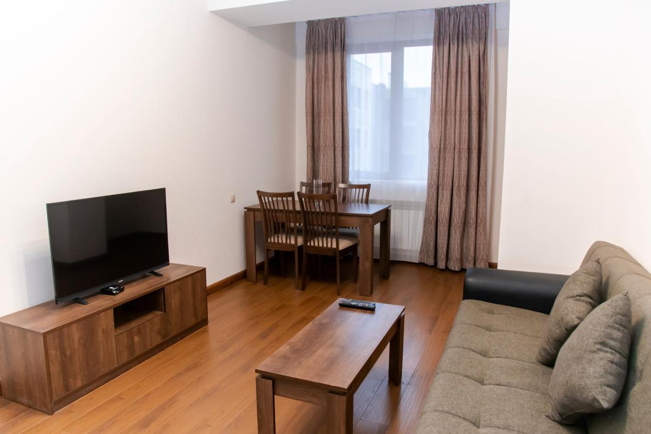 D&H Group Yerevan Exterior foto