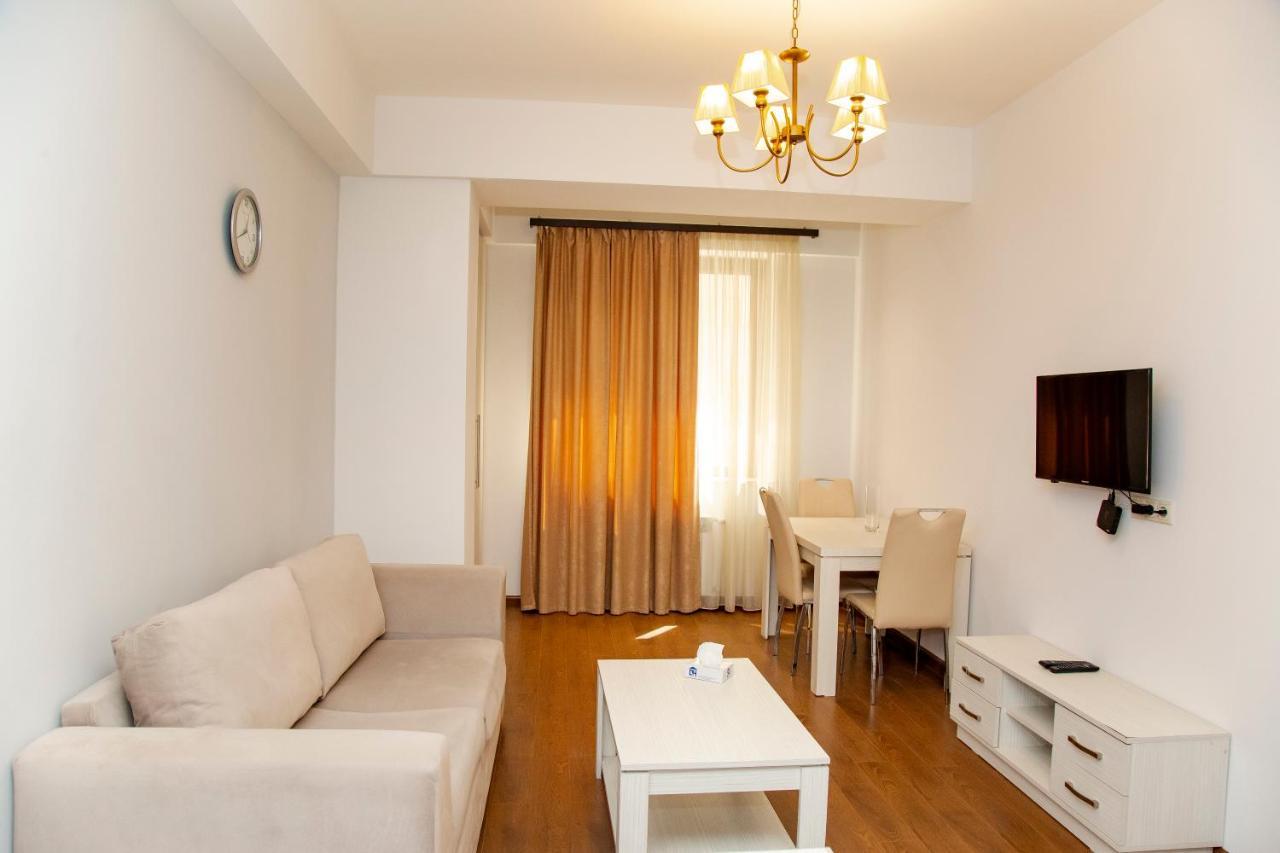 D&H Group Yerevan Exterior foto